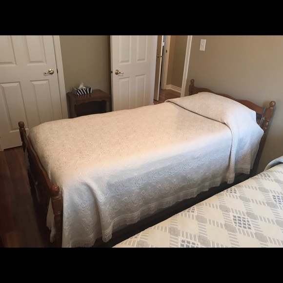Single Bed Set With Mattress&Box Spring - Picture 2 of 6